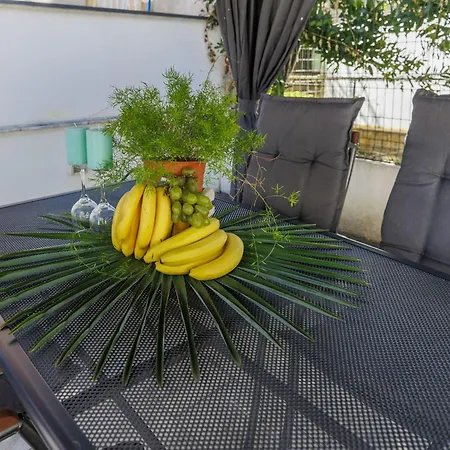 Amra 3 By Interhome شقة بوريتش